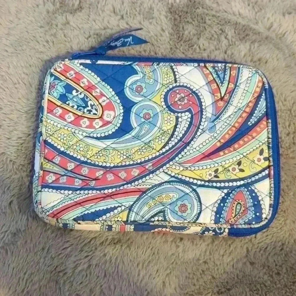 Vera Bradley Marina Paisley Tablet Case Quilted Protection 2013  9” VGUC - Picture 2 of 5